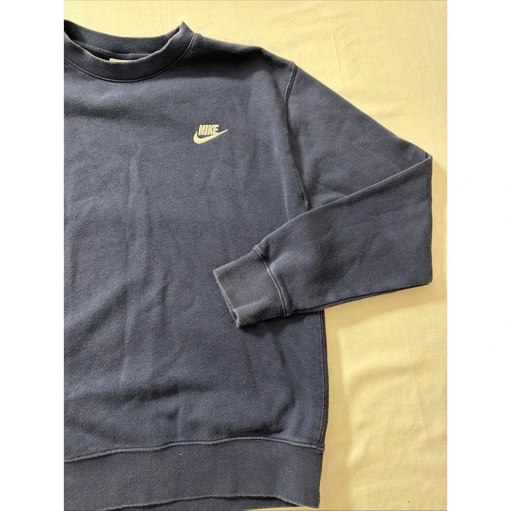 Nike Men's Club Fleece‎ Crew Neck Sweatshirt Medium Gym Comfort Shirt Pull Over